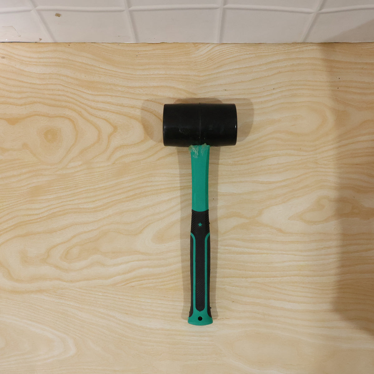 Heavy Duty Sledge Hammer Rubber Mallet With Non Slip Fiberglass Handle (1 Pc)